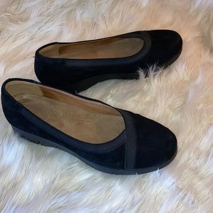 Clarks artisan slip on wedges